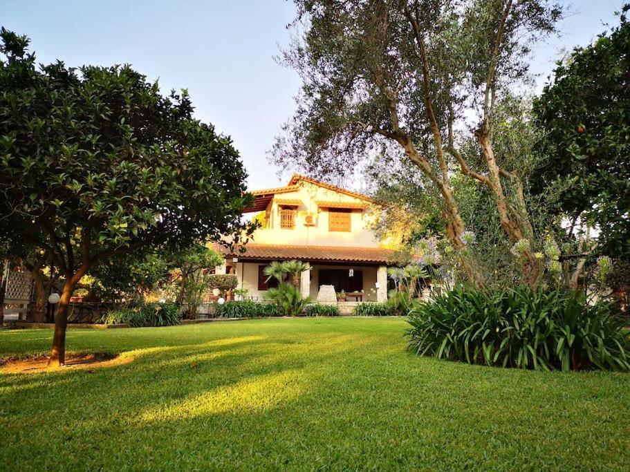 Villa Lena Entire Cottage Kalamaki  Екстериор снимка