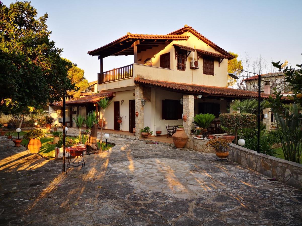 Villa Lena Entire Cottage Kalamaki  Екстериор снимка