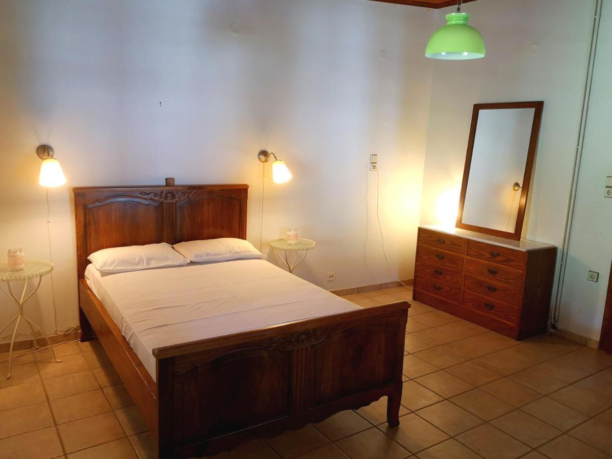 Villa Lena Entire Cottage Kalamaki  Екстериор снимка