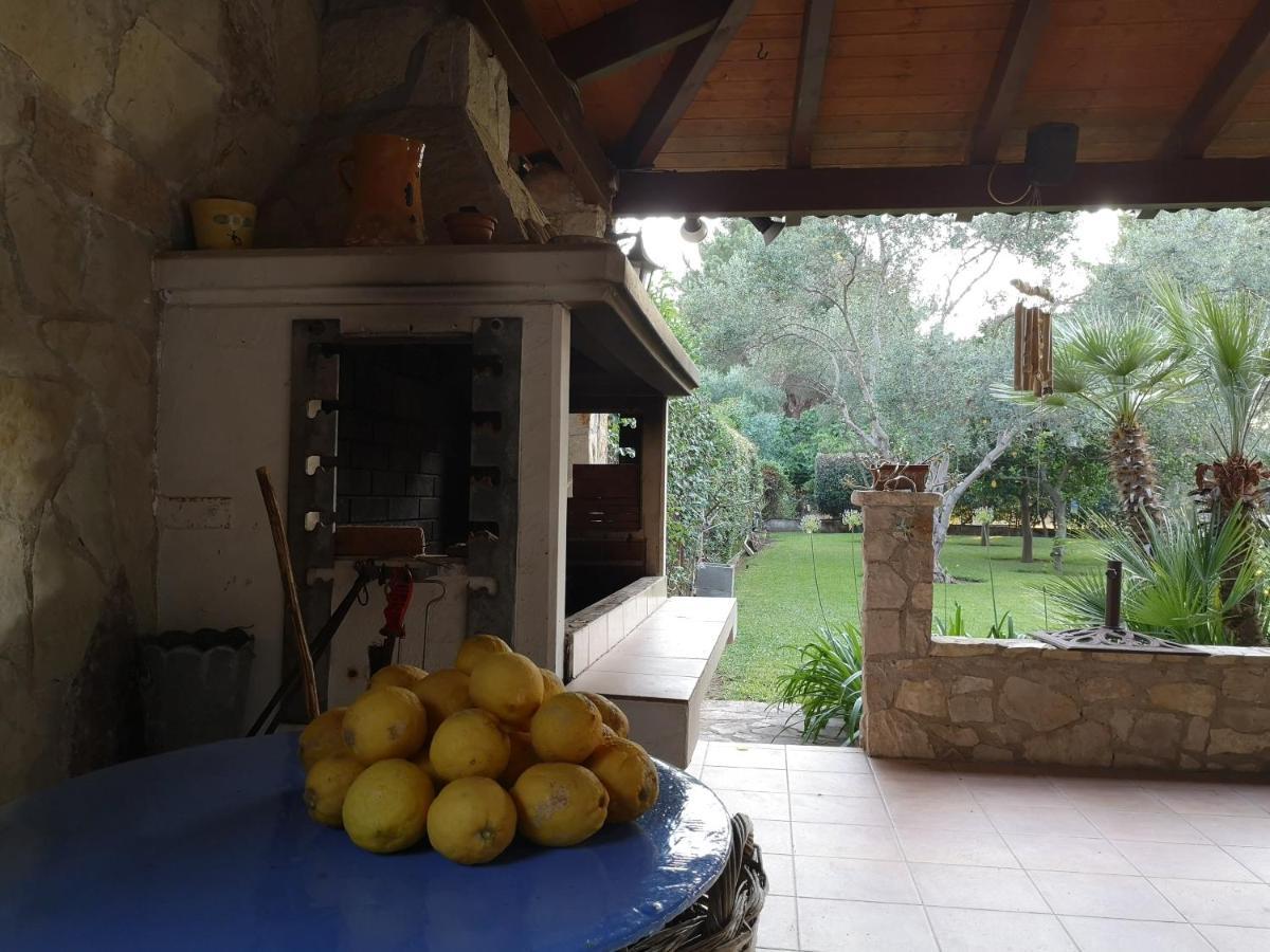 Villa Lena Entire Cottage Kalamaki  Екстериор снимка